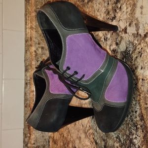 Loresima Women's Suede Colorblock Heels